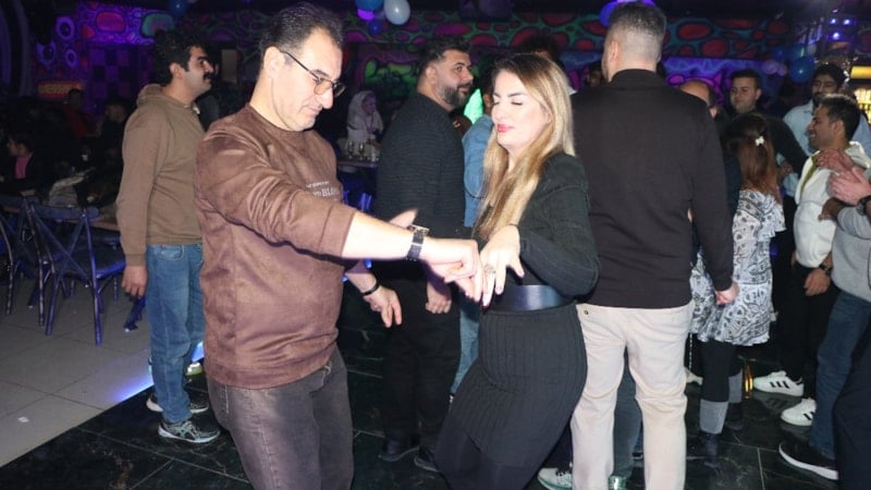 İranlı Turistler, Yeni Yılı Van'da Coşkuyla Kutladı