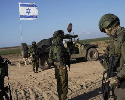 İsrail, Gazze'den 10 Filistinliyi serbest bıraktığını duyurdu