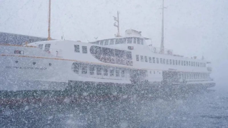 İstanbul'da Olumsuz Hava Şartları Nedeniyle Vapurlar İptal Edildi