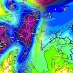 İstanbul'da Soğuk Hava Dalgası Bekleniyor, Öğrenciler İçin Kar Yağışı Olabilir