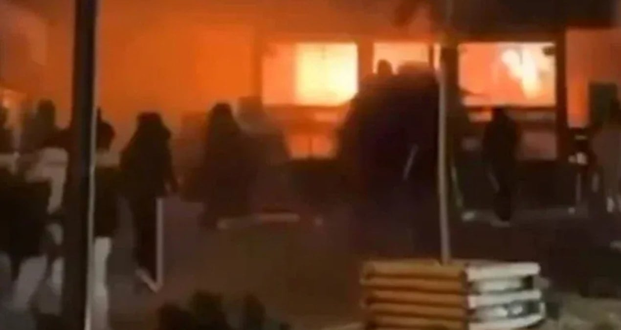 İtalya, Yılbaşı Gecesi Yangını Nedeniyle İsviçre Büyükelçisi'ni Geri Çağırdı
