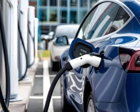 Kış Aylarında Elektrikli Araçların Menzil Kaybı: En İyi ve En Düşük Performans Gösteren Modeller Belli Oldu