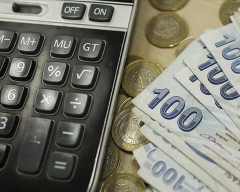 KKTC'de 2026 yılı asgari ücreti Türkiye'deki rakamı iki katına çıkardı