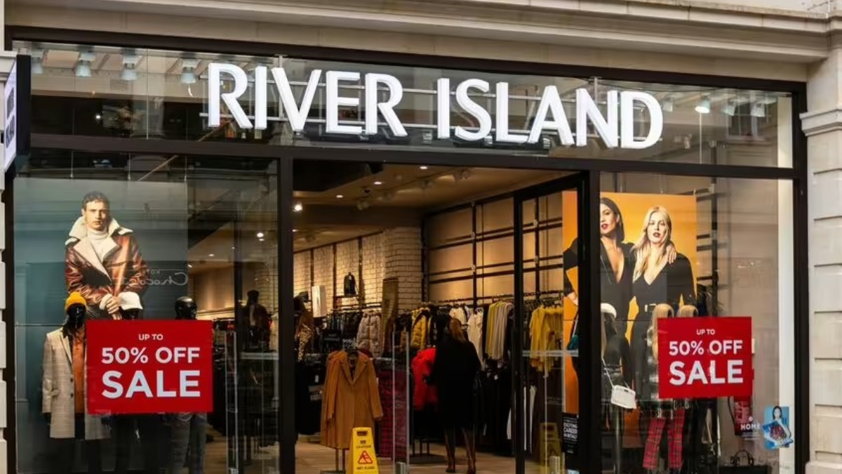 Mağaza Zincirleri Kapatma Kararı Alıyor: River Island ve Poundland Veda Ediyor