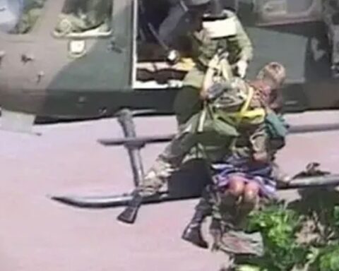 Sel Felaketinde Ağaçta Doğan Kadın Hayatını Kaybetti