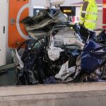 Silivri'de Yolcu Otobüsüyle Otomobil Çarpıştı: 2 Ölü, 1 Yaralı