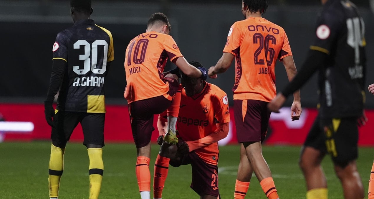 Trabzonspor, İstanbulspor'u 6-1 ile geçerek ilk galibiyetini aldı