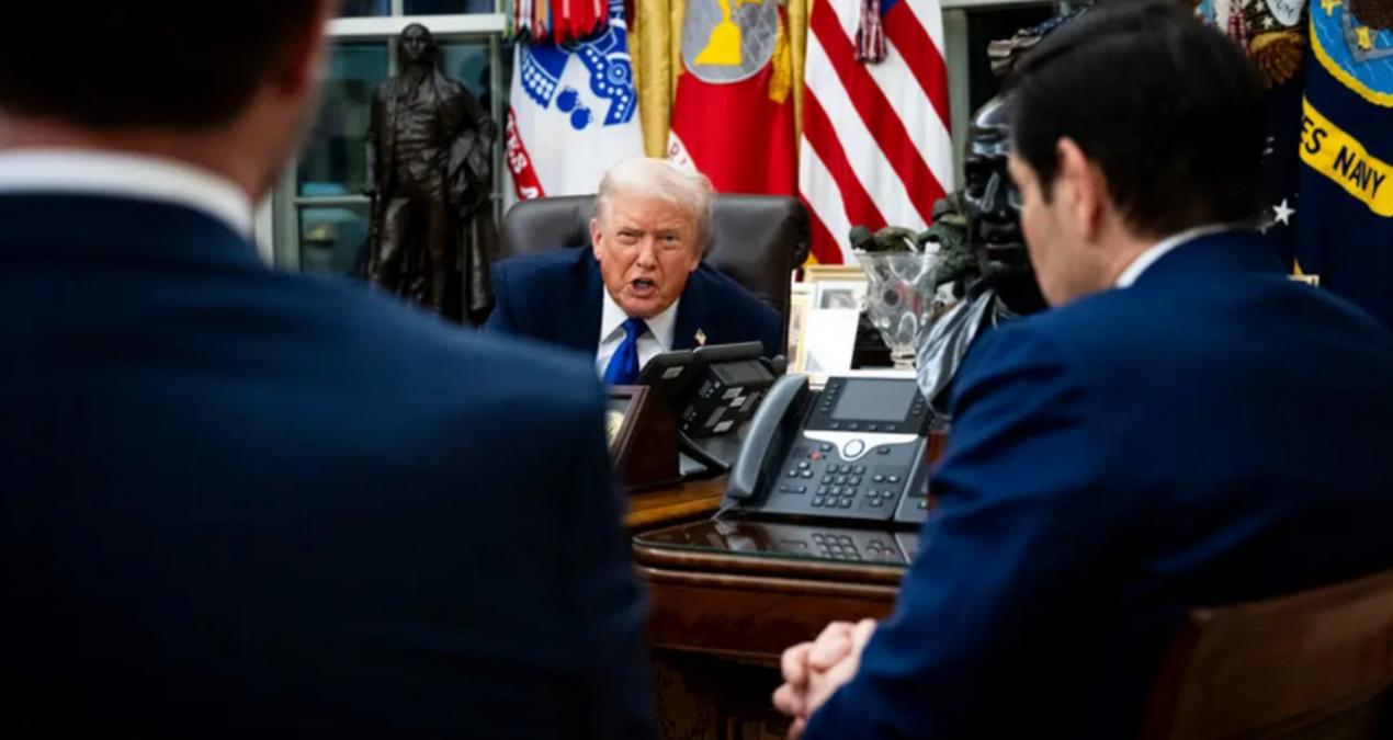 Trump: ABD, Venezuela'nın Petrol Kaynaklarını Yüzlerce Yıl Kontrol Edecek