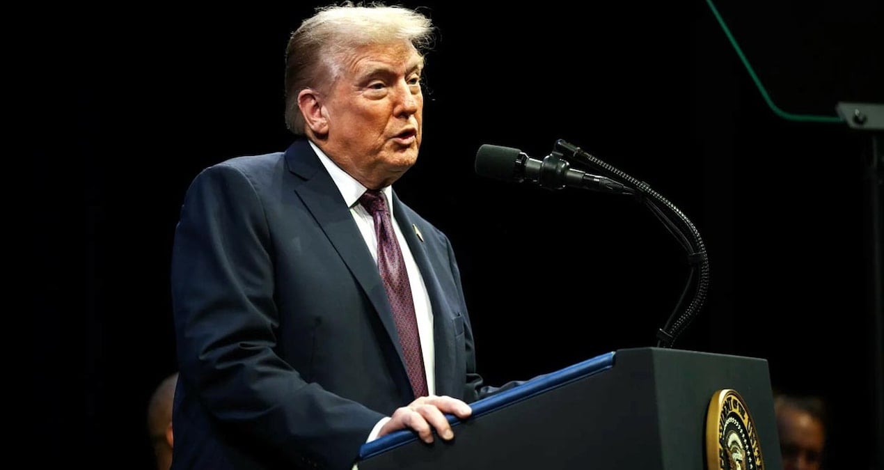 Trump, Grönland İçin Gümrük Vergilerini Askıya Aldığını Açıkladı