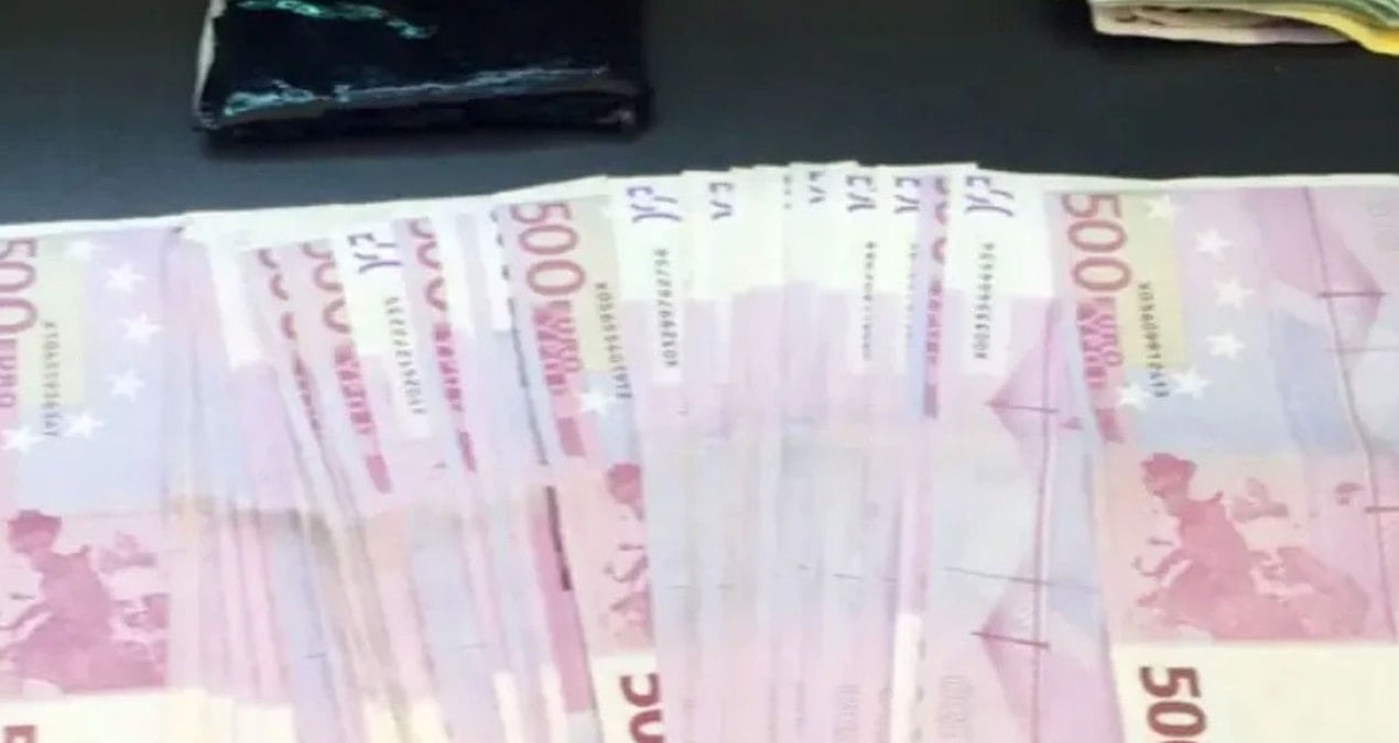 Türkiye'ye Yedek Parça Taşıyan Tırlarda Milyonlarca TL'ye El Konuldu