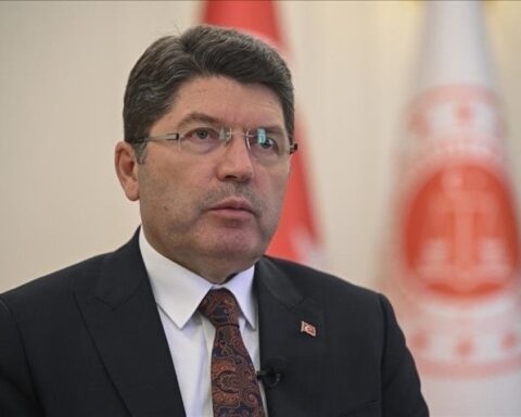 Adalet Bakanı Tunç'tan Muğla'daki Kadın Cinayetini Kınıyan Açıklama