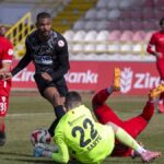 Alanyaspor, Boluspor'u Farklı Geçerek Kupada İkinci Yarıya İyi Başladı