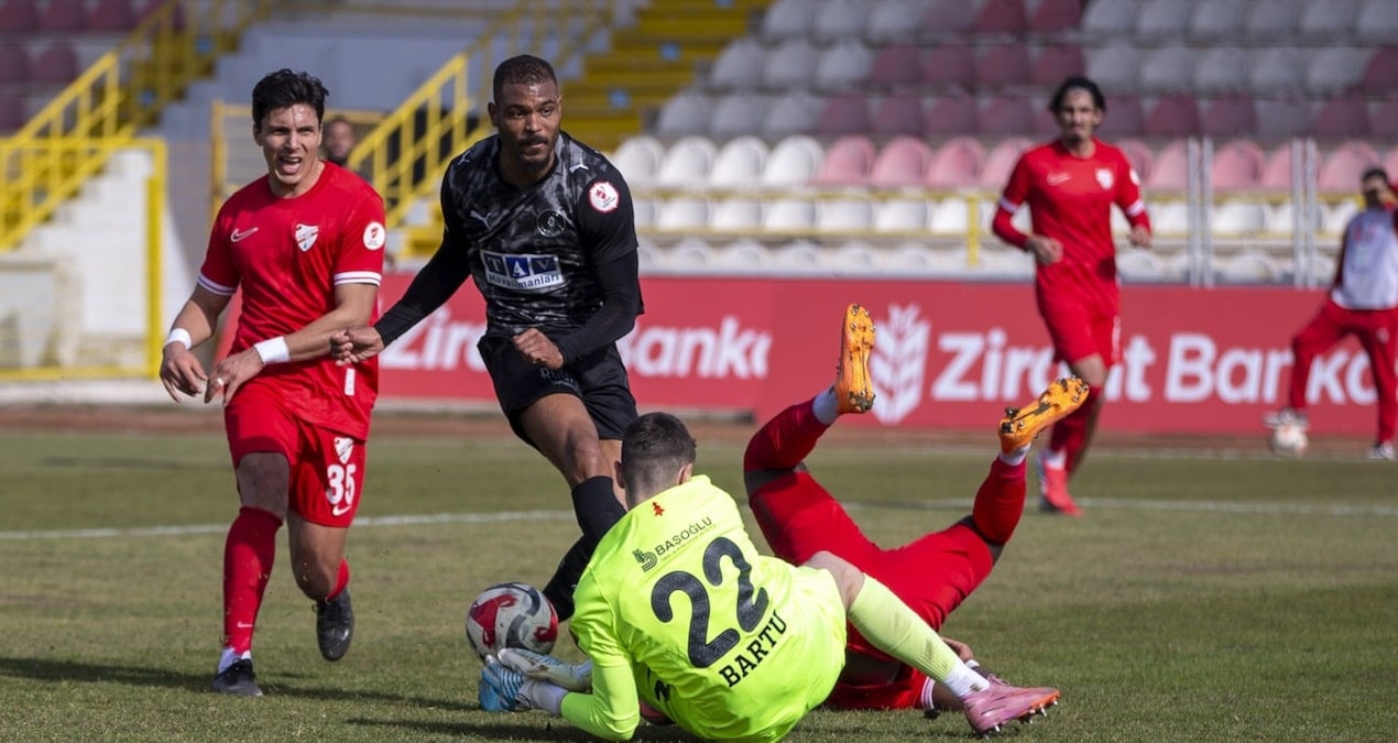 Alanyaspor, Boluspor'u Farklı Geçerek Kupada İkinci Yarıya İyi Başladı