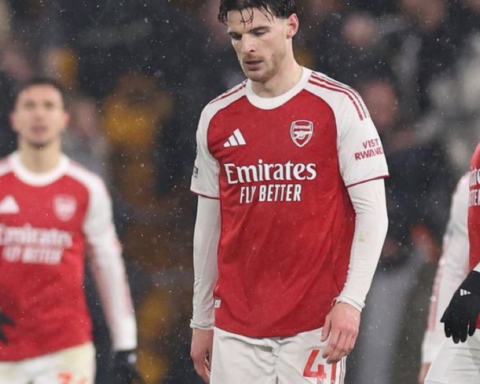 Arsenal, Wolverhampton ile Beraberlikte Puan Kaybı Yaşadı