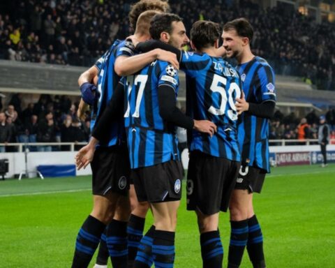 Atalanta, Borussia Dortmund'u 90+7'de penaltıyla geçerek son 16'ya yükseldi