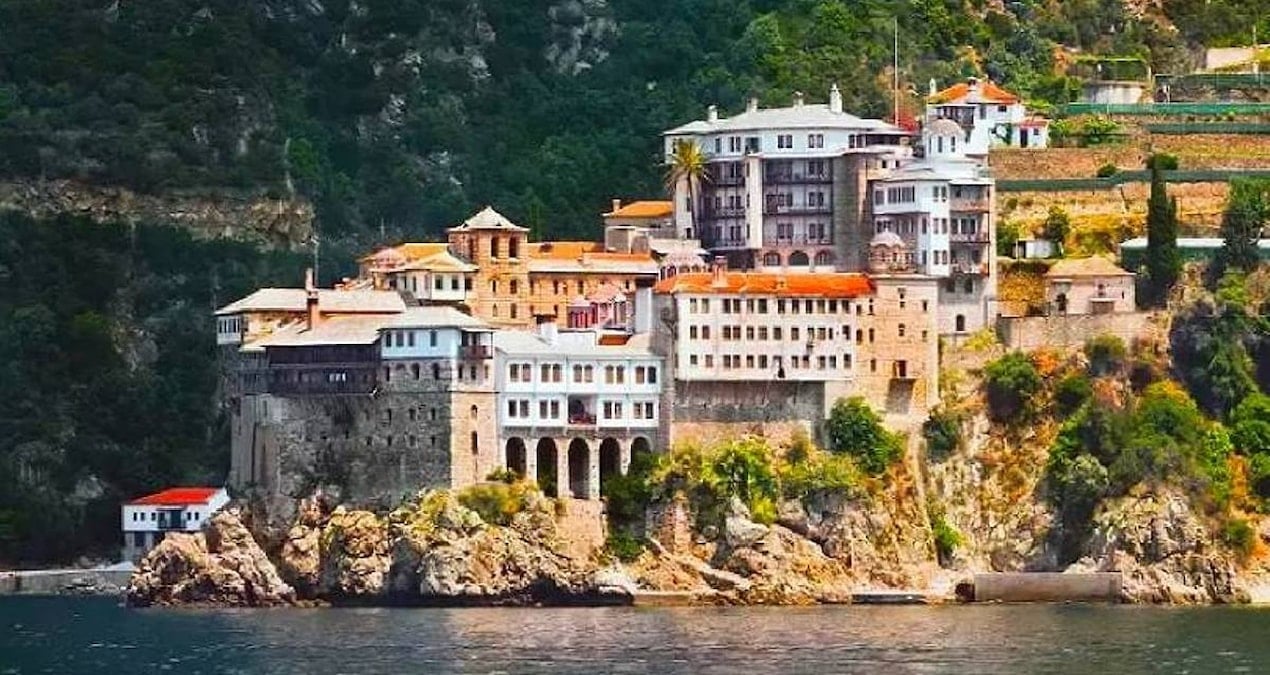 Aynoroz: Kadınların Girmesi Yasak Olan Ortodoks Yarımadası