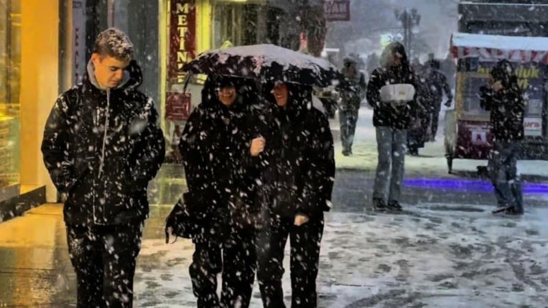 Bayburt İçin Meteoroloji'den Kuvvetli Kar Yağışı Uyarısı