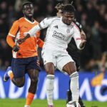 Beşiktaş'ta El Bilal Toure Sakatlandı, İlk Yarıyı Tamamlayamadı