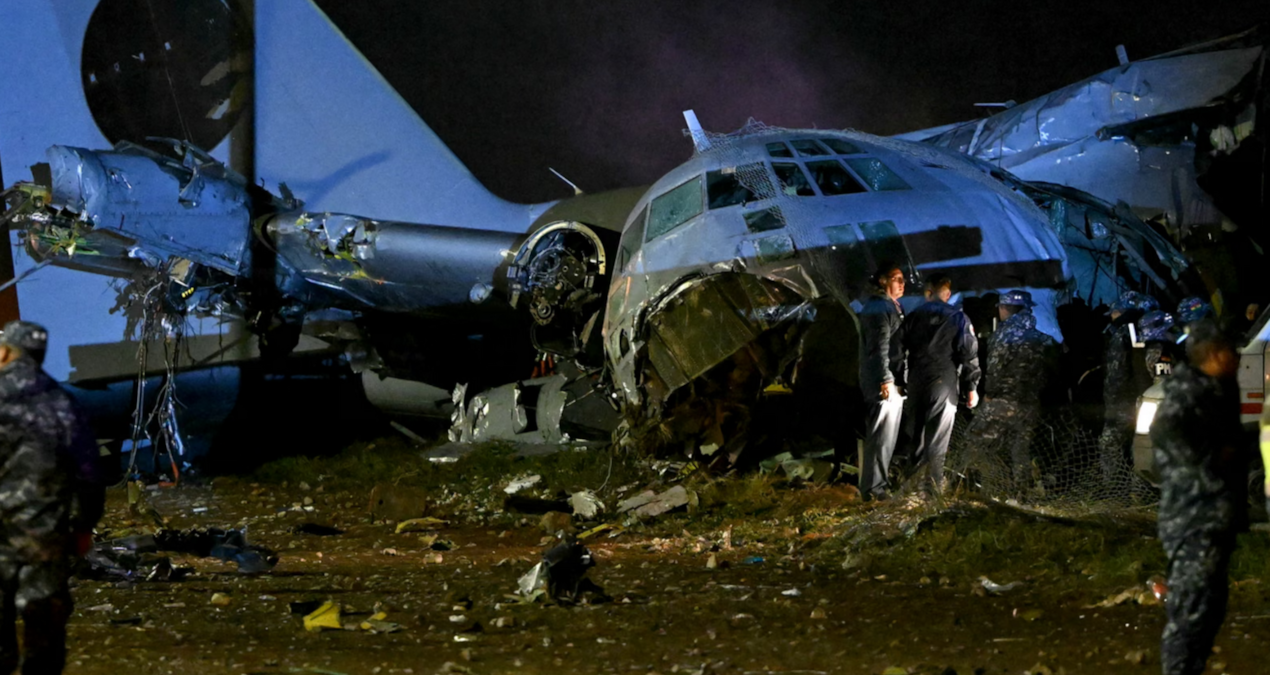 Bolivya'da Askeri Uçak Kazasında 15 Kişi Hayatını Kaybetti