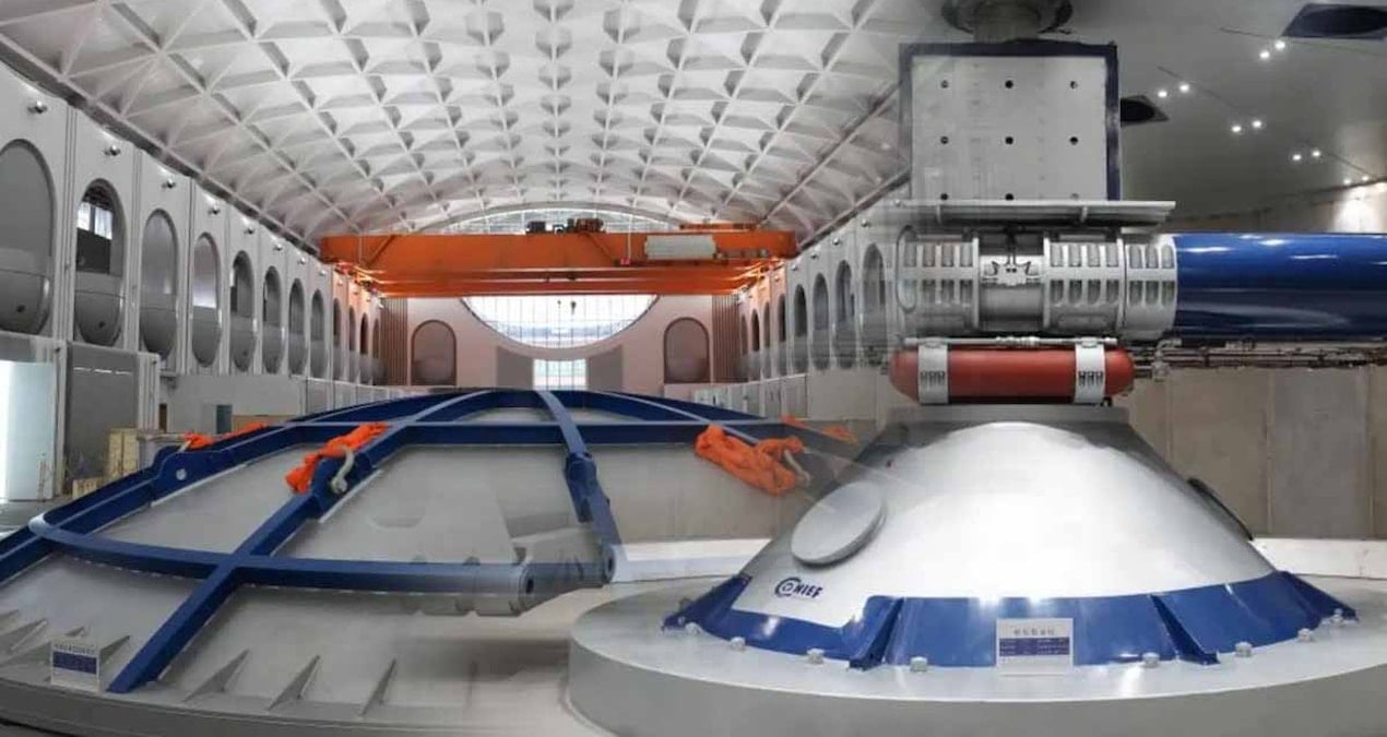 Çin'in Yeni Hiperyerçekimi Makinesi, Doğal Afetlerin Etkilerini Erken Gözlemleme İmkanı Sunuyor