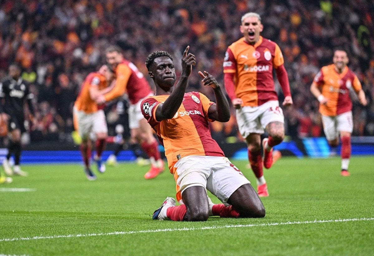 Davinson Sanchez, Juventus Maçında Galatasaray'ın Üçüncü Golünü Attı