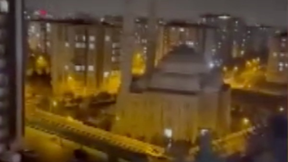 Diyarbakır'da cami hoparlöründen müzik çalarak tepki çektiler