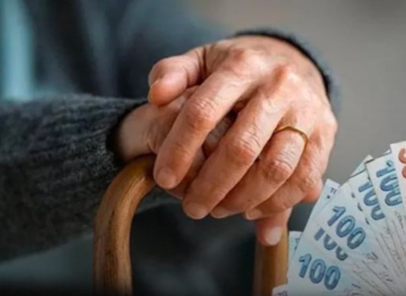 Emekliler İktidarın En Büyük Rakibi Oluyor, Kapsamlı Reform Çağrısı Yapıldı