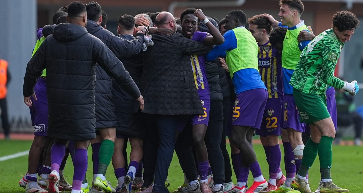 Eyüpspor, Gençlerbirliği'ni Uzatma Dakikasında Yenen Golle Geçti