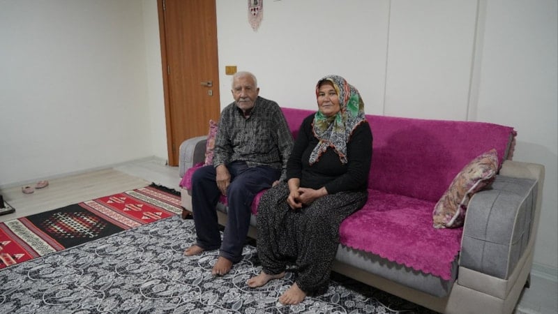 Gaziantep'te Depremzedelere Modern Köy Evleri Teslim Edildi