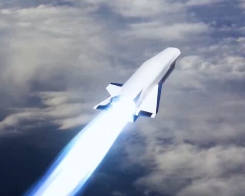 Güney Kore, Hipersonik Gemi Savar Füzesini Tanıttı ve Deniz Gücünü Güçlendiriyor