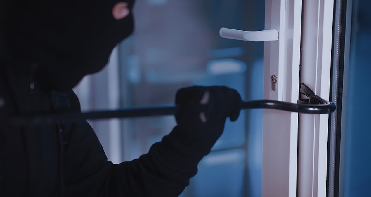 Hırsızların Değerli Mücevher Sandığıyla Gittiği Kutudan Böbrek Taşı Çıktı