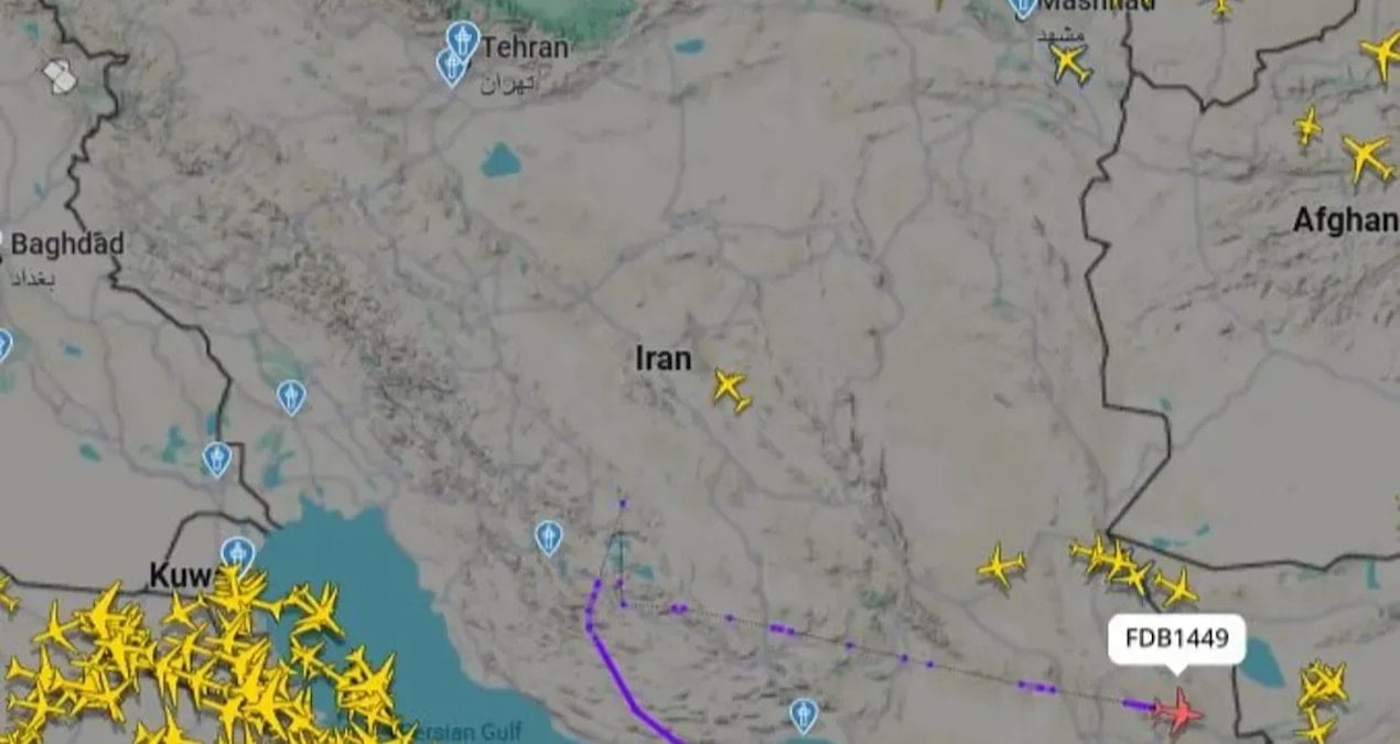 İran Hava Sahası Sivil Uçuşlara Kapatıldı, Uçaklar Rotalarını Değiştirdi