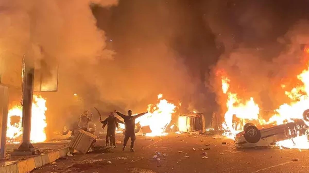 İran'daki Protestolar: Güvenlik Güçlerinin Cinsel Şiddeti Sistematik Olarak Kullanma İddiaları