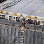 İstanbul Boğazı'ndaki 'Razouk' Gemisi için kurtarma çalışmaları devam ediyor