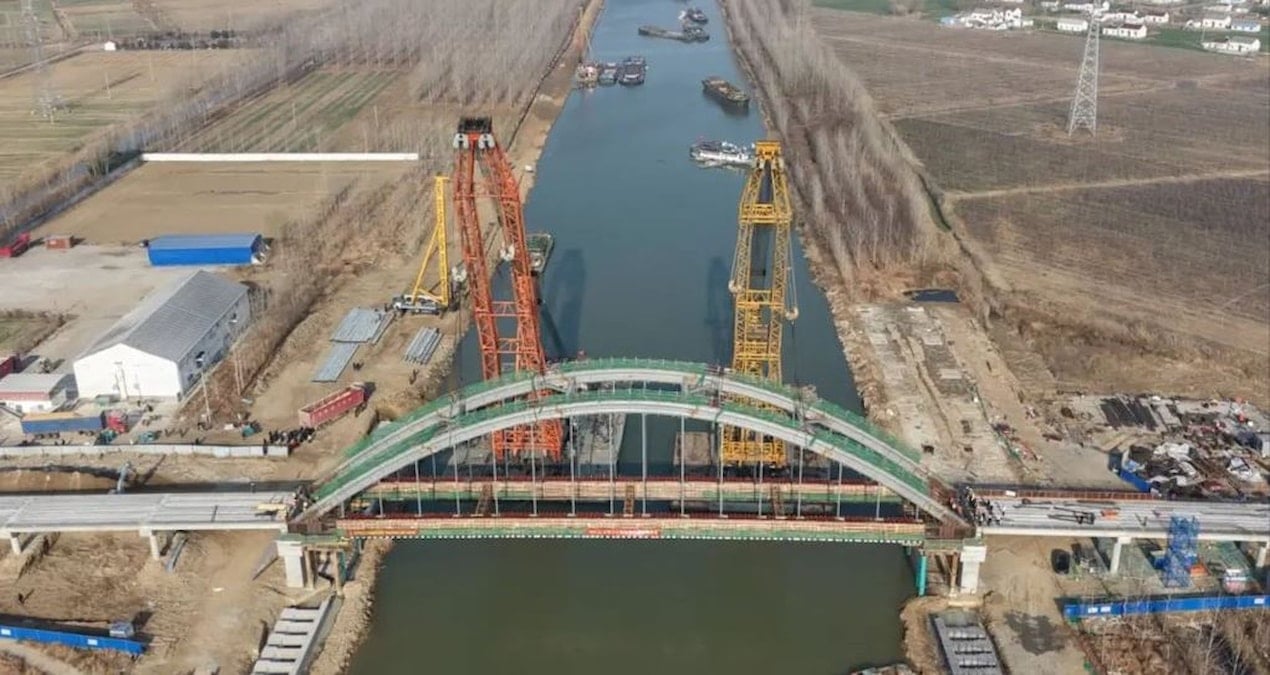 Jiangsu Eyaletinde İnşaat Halindeki Köprü Çöktü, 5 İşçi Hayatını Kaybetti