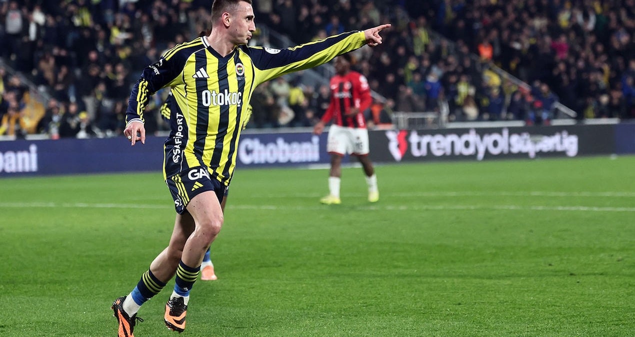 Kerem Aktürkoğlu: Fenerbahçe'nin şampiyonluğu için her pozisyonda oynarım