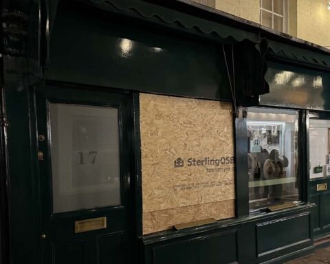 Kuyumcu Soygununda Çalışanların Müdahalesi Yetersiz Kaldı