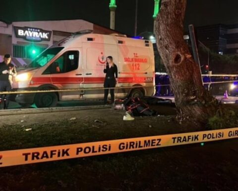 Mersin'de Yaya Geçidinde Cip Çarpması: 3 Ölü, 3 Yaralı