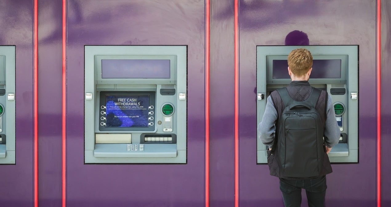 NatWest, Birleşik Krallık'ta 32 Şubesini Kapatma Kararı Aldı