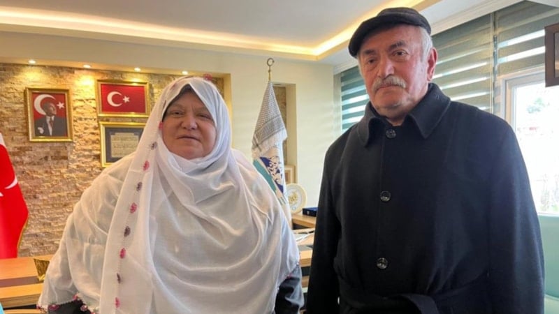 Öğretmeninden Zeynep Akgün’e Destek Ziyareti