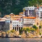 Ortodoks Dünyasının Kalbi: Kadınların Girişi Yasaklı Yarımada