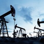 Petrol Fiyatları Jeopolitik Riskler Nedeniyle Dalgalanma Gösterdi