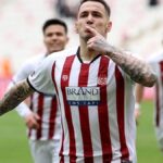 Rey Manaj, Sivasspor’a Dönüşüyle Kulübe olan Bağlılığını Gözler Önüne Serdi
