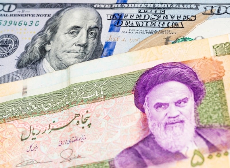 Riyalde Tarihi Değer Kaybı: Dolar Kuru 1,28 Milyon Riyale Ulaştı