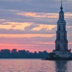 Rybinsk Baraj Gölü: Stalin Döneminde Haritadan Silinen Köylerin Hikayesi