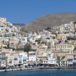 Syros adasında gönüllü hayvan bakımı ile ücretsiz konaklama fırsatı