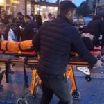 Zonguldak'ta Motokurye, Otomobille Çarpıştığında Yaralandı