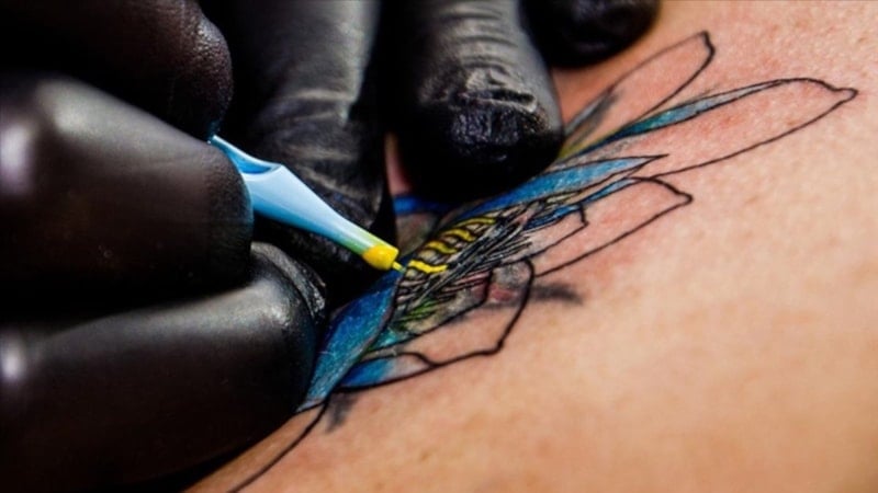 18 Yaş Altına Dövme Ve Piercing Yasağı İçin Kanun Teklifi Sunuldu