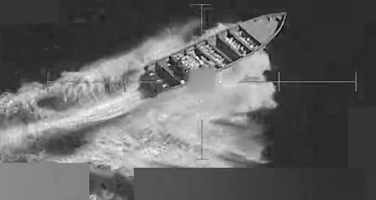 ABD, Doğu Pasifik'te Uyuşturucu Taşıdığı İddia Edilen Tekneye Saldırdı