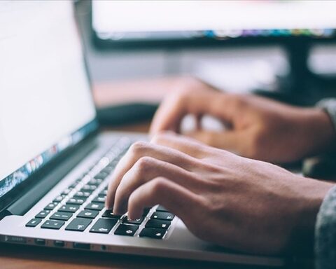 AB’de Saatlik İş Gücü Maliyeti Yüzde 4,1 Arttı